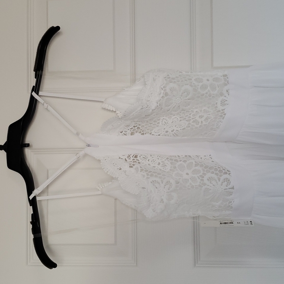 NWT No Boundaries Crochet White Maxi Dress size small - Picture 9 of 13